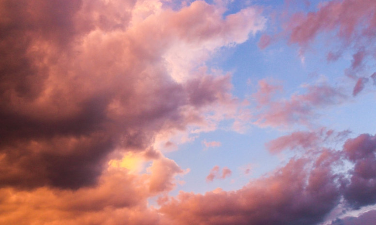 {"ru":"\u041a\u0430\u043a \u044d\u0444\u0444\u0435\u043a\u0442\u0438\u0432\u043d\u043e \u0438\u0441\u043f\u043e\u043b\u044c\u0437\u043e\u0432\u0430\u0442\u044c \u043f\u0440\u043e\u0444\u0435\u0441\u0441\u0438\u043e\u043d\u0430\u043b\u044c\u043d\u044b\u0435 \u0441\u0432\u044f\u0437\u0438 \u0434\u043b\u044f \u043a\u0430\u0440\u044c\u0435\u0440\u043d\u043e\u0433\u043e \u0440\u043e\u0441\u0442\u0430","lv":"K\u0101 efekt\u012bvi izmantot profesion\u0101l\u0101s saites karjeras izaugsmei","et":"Kuidas kasutada professionaalseid suhteid karj\u00e4\u00e4ri edendamiseks","lt":"Kaip efektyviai naudoti profesines ry\u0161ius karjeros augimui","en":"How to effectively use professional connections for career growth","de":"Wie man berufliche Beziehungen effektiv f\u00fcr berufliches Wachstum nutzt."}